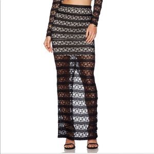 NWT Alice + Olivia Ettley lace maxi skirt